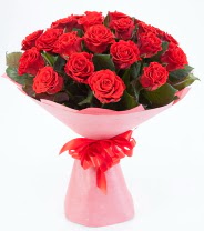 12 adet kırmızı gül buketi  Ankara internetten çiçek satışı 