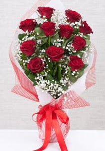 11 kırmızı gülden buket çiçeği  Balgat Ankara çiçek online çiçek siparişi 
