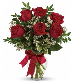 Cam vazo içerisinde 6 adet kırmızı gül  Balgat çiçek gönderme sitemiz güvenlidir 
