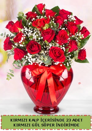 Kırmızı kalp içerisinde 23 adet kırmızı gül  çiçek satışı ankara balgat çiçekçi 