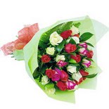 12 adet renkli gül buketi   Ankara İnternetten çiçek siparişi 