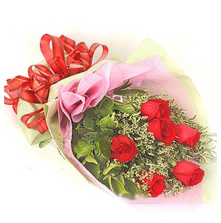  Ankara çiçekçiler hediye çiçek yolla  6 adet kırmızı gülden buket