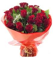 12 adet görsel bir buket tanzimi  Balgat Ankara online çiçek gönderme sipariş 