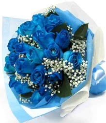 15 adet mavi gülden şahane eşsiz buket  Balgat ucuz çiçek gönder 