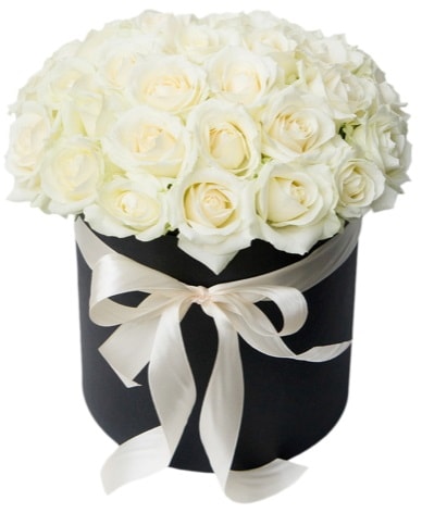 41 adet özel kutuda beyaz gül  çiçek satışı ankara balgat çiçekçi  süper görüntü