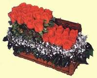  Balgat Ankara çiçek gönderme  Sandikta 13 adet güller